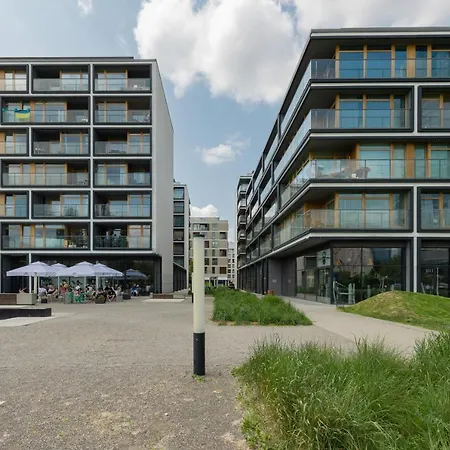 Appartement Cozy & Sunny For 4 Guests Kolejowa By Renters